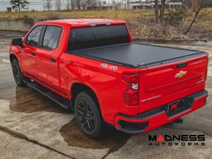 Chevrolet Silverado 1500 Retractable Bed Cover - Powered - 5'10" Bed